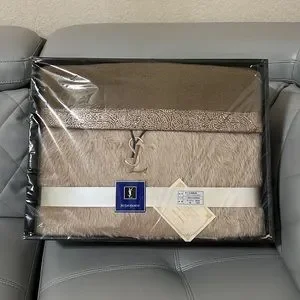 Yves Saint Laurent ブランケット ネイビー Yves Saint Laurent ブランケット ネイビー